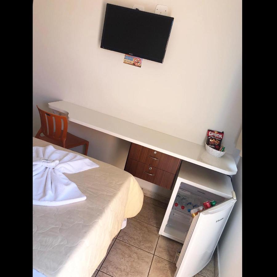 Flip Palace Hotel Buriti Alegre Εξωτερικό φωτογραφία